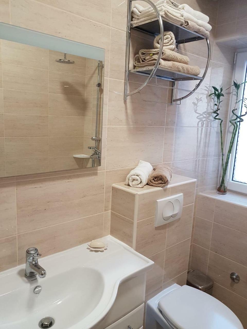 טיווט Apartman Natalia מראה חיצוני תמונה